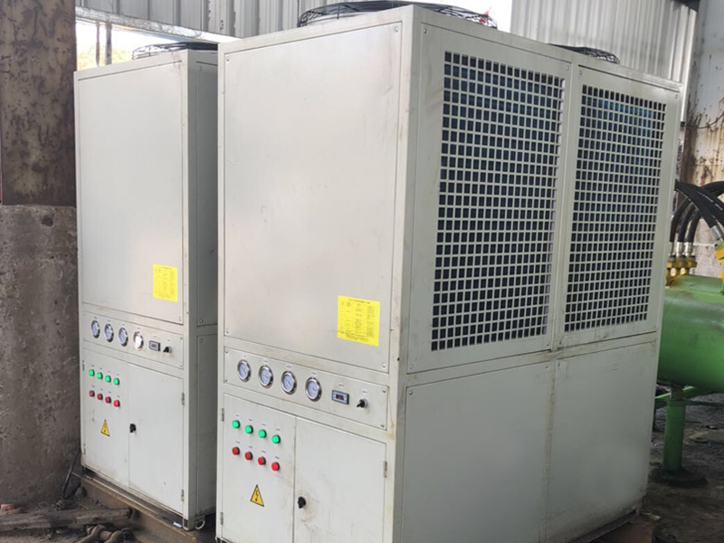 油冷卻機正確的清（qīng）洗保養步驟